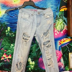 Gogo Star Light Wash Distressed Skinny Jeans Women’s